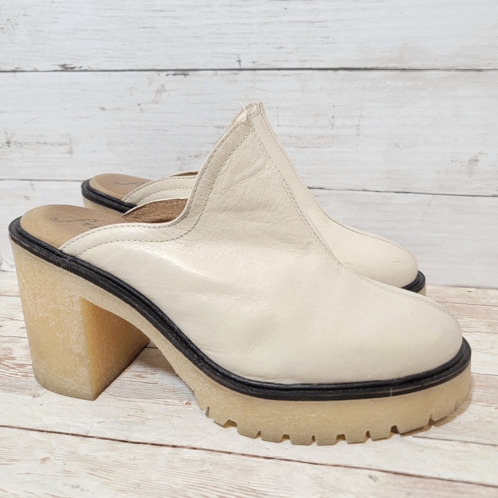 Free People James Mules - Picture 2 of 12